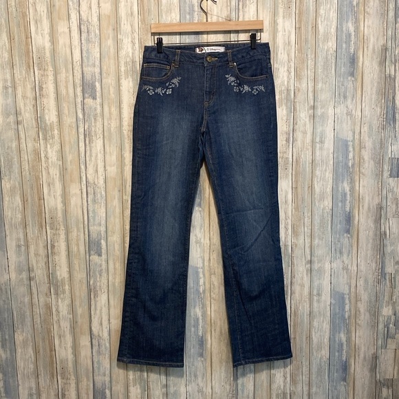 The Disney Store Snow White Boot Cut Jeans | size 8 - Picture 6 of 11